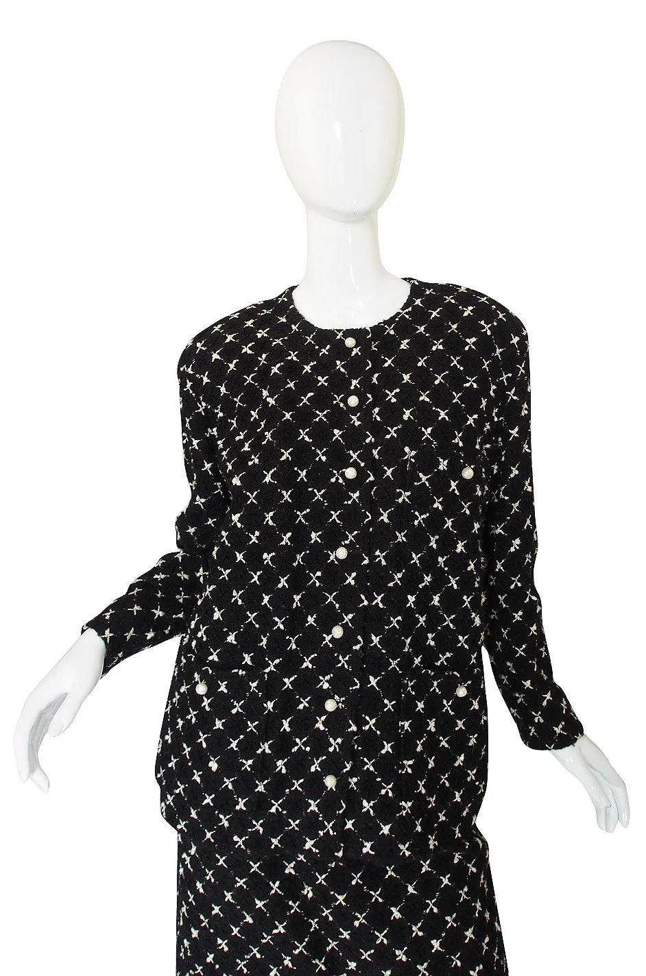 1980s Pearl Button Chanel Larger Boucle Suit