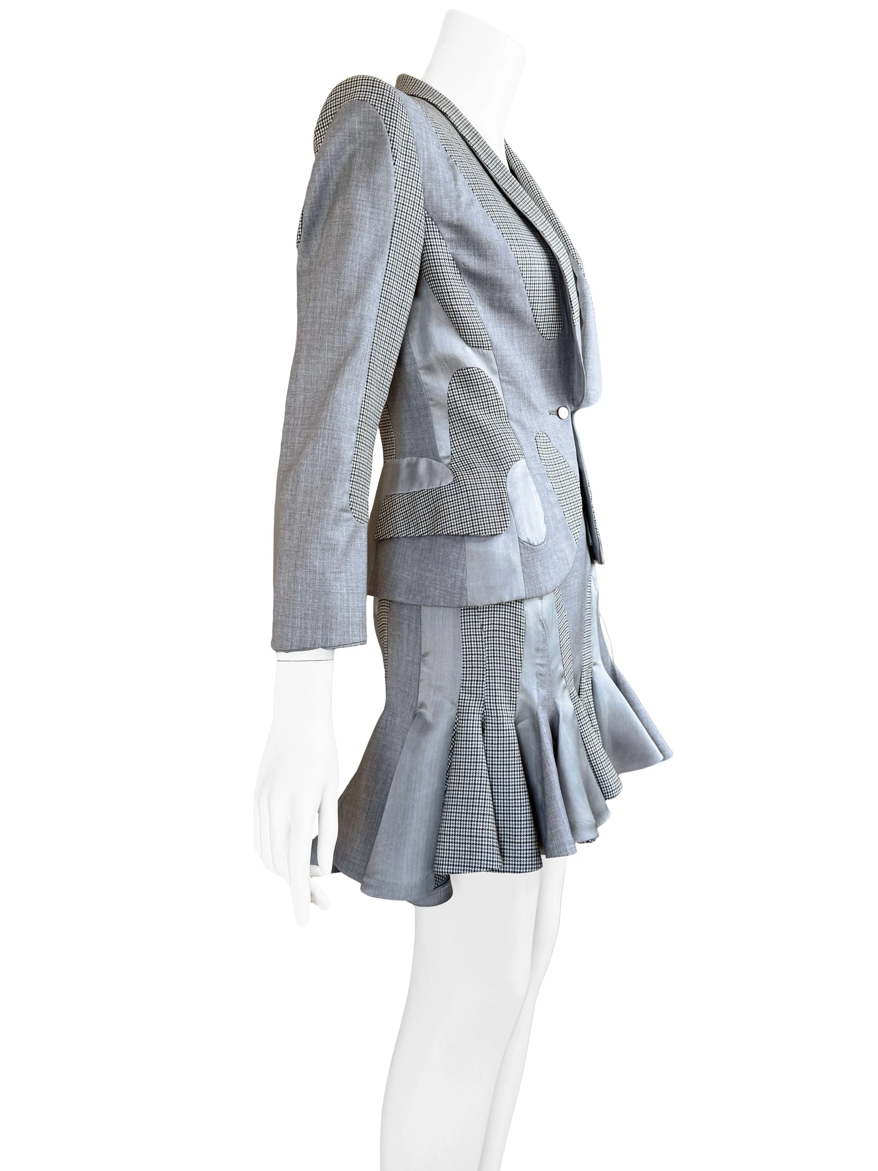 Alexander McQueen 2003 'Scanners' Collection Skirt Suit