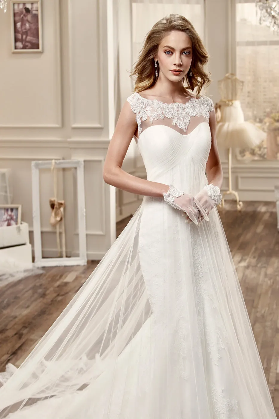 Bateau Sleeveless Mermaid Dress With Ruching And Lace-MK_701389