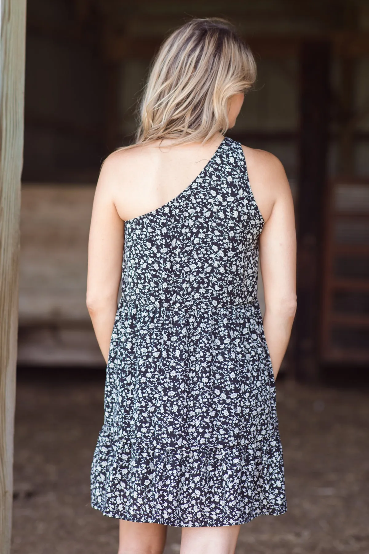 Black One Shoulder Floral Print Dress