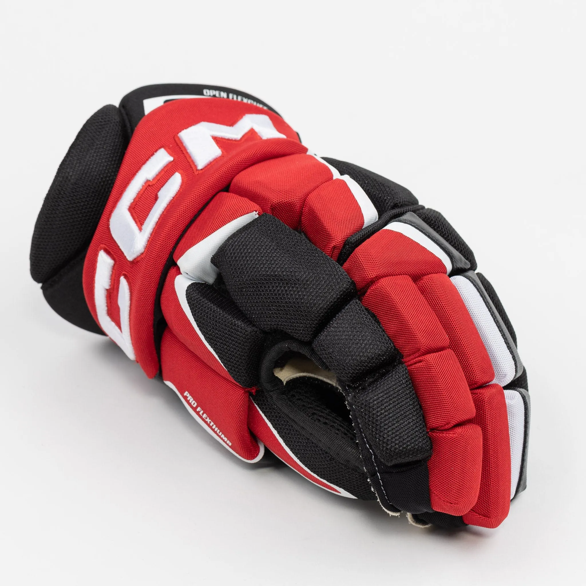 CCM Jetspeed FT6 Pro Junior Hockey Gloves