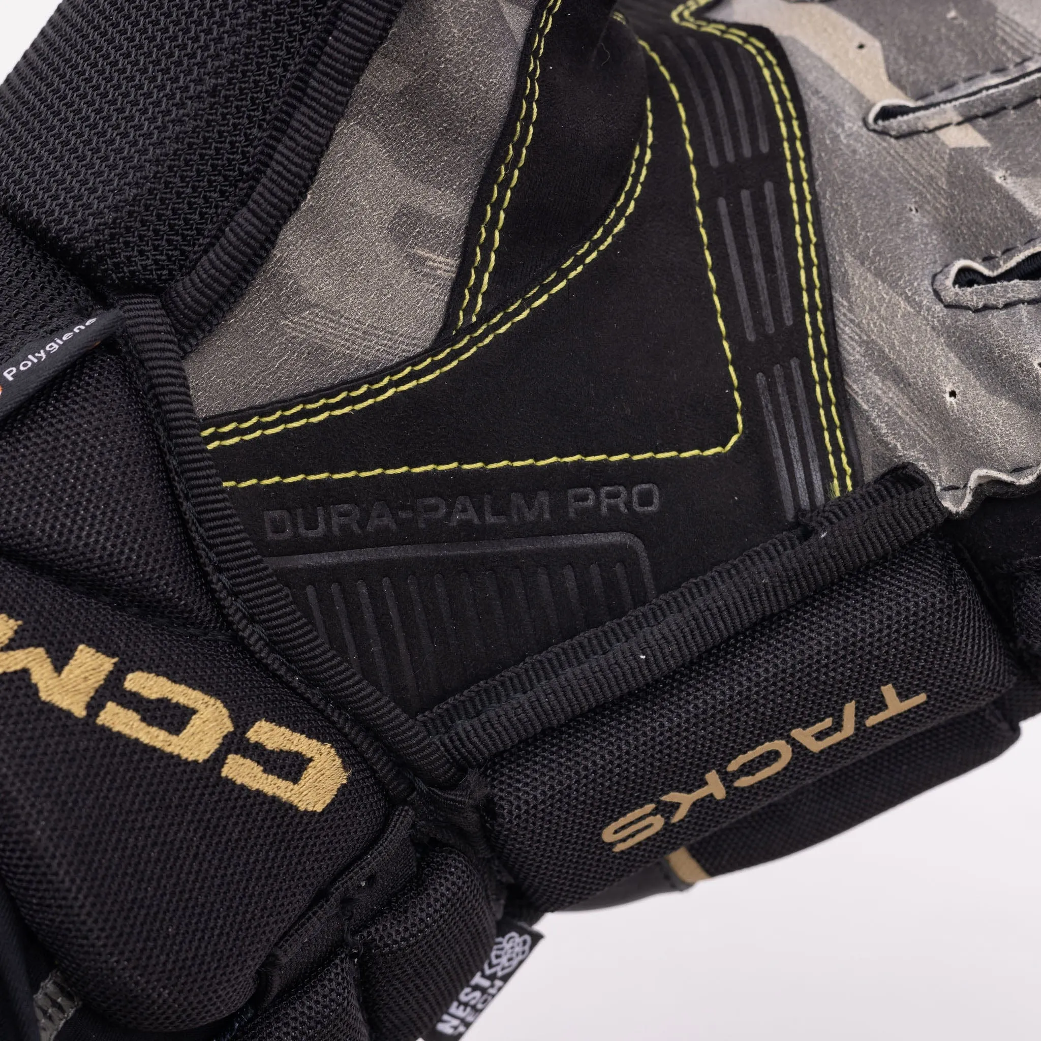 CCM Tacks AS-V Pro Senior Hockey Gloves