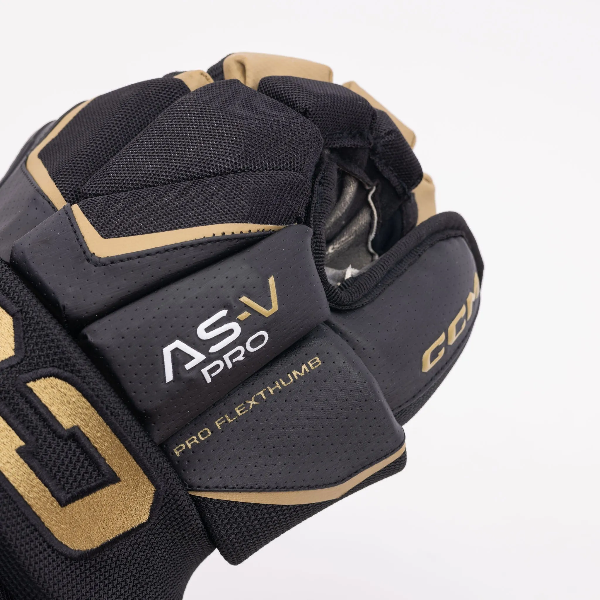 CCM Tacks AS-V Pro Senior Hockey Gloves