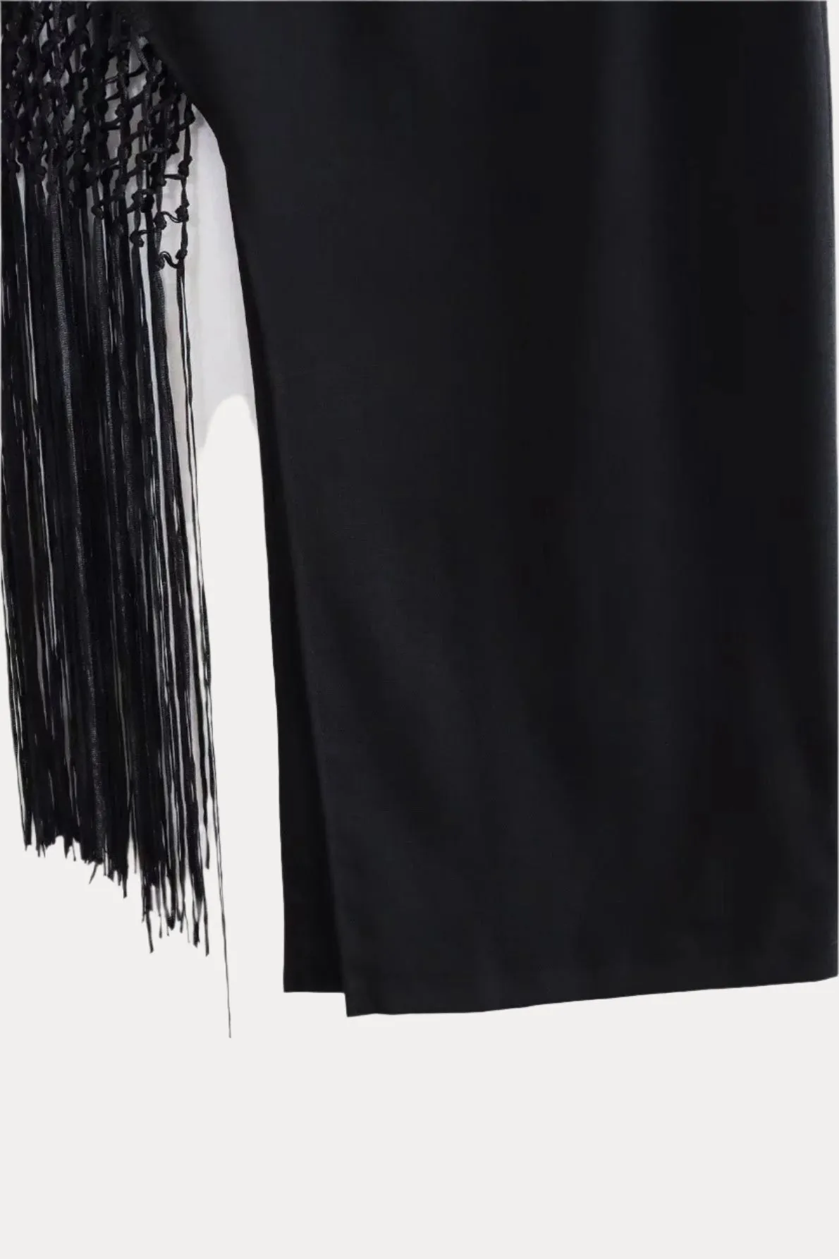 Halter neck top   tassel skirt suit