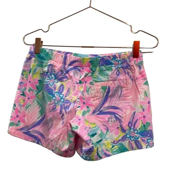 Lilly Pulitzer Ocean View shorts. Style # 002075 Size XXS.