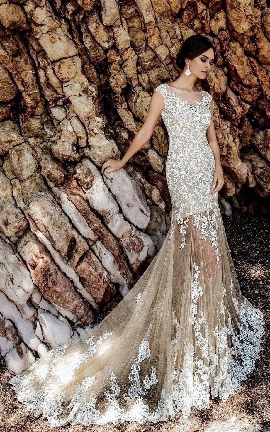 Mermaid Lace Tulle Sleeveless Wedding Dress with Removable Skirt Country Garden Bateau Modest Elegant Romantic-716822