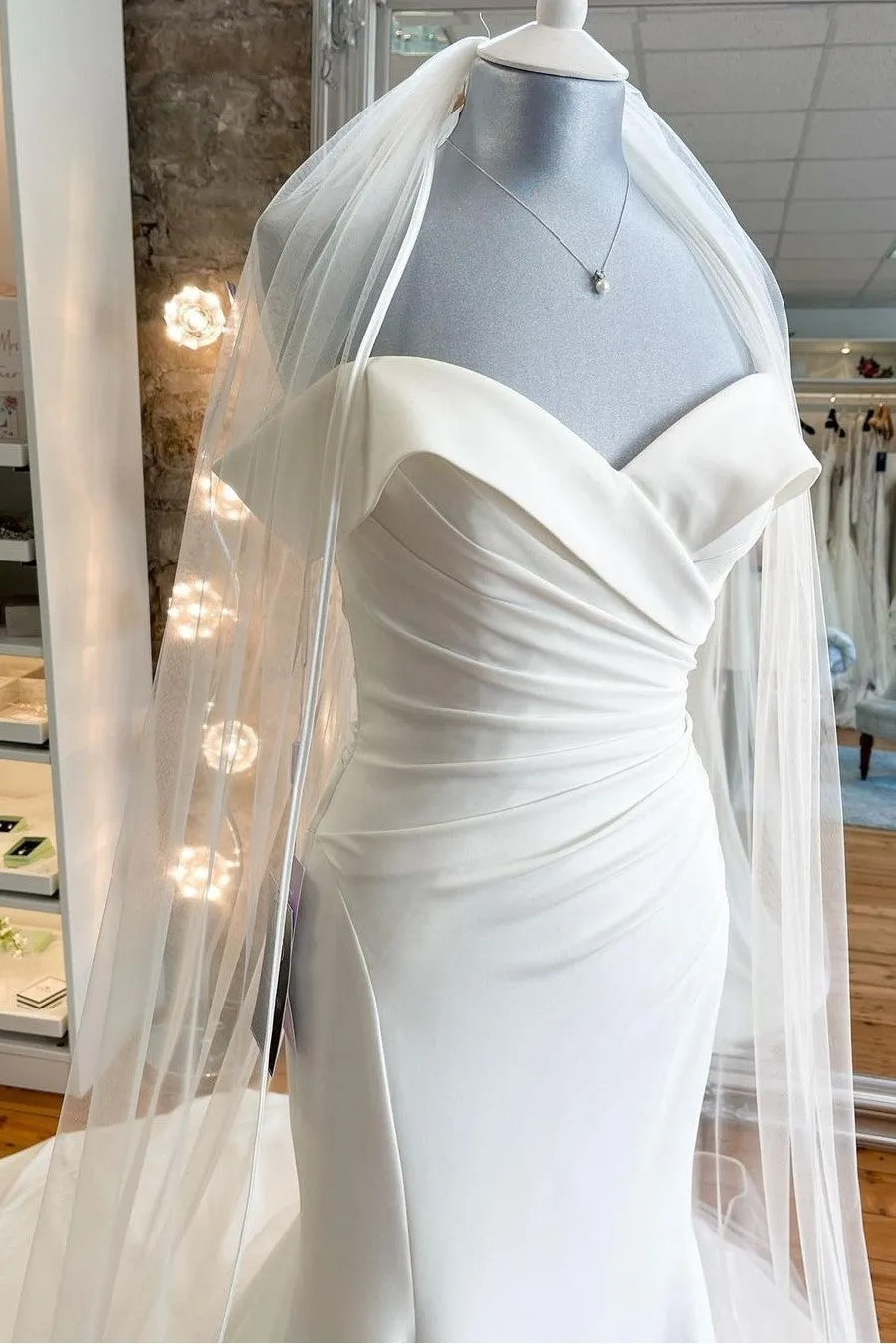 Off-the-shoulder Sheath Wedding Dresses Actual Image