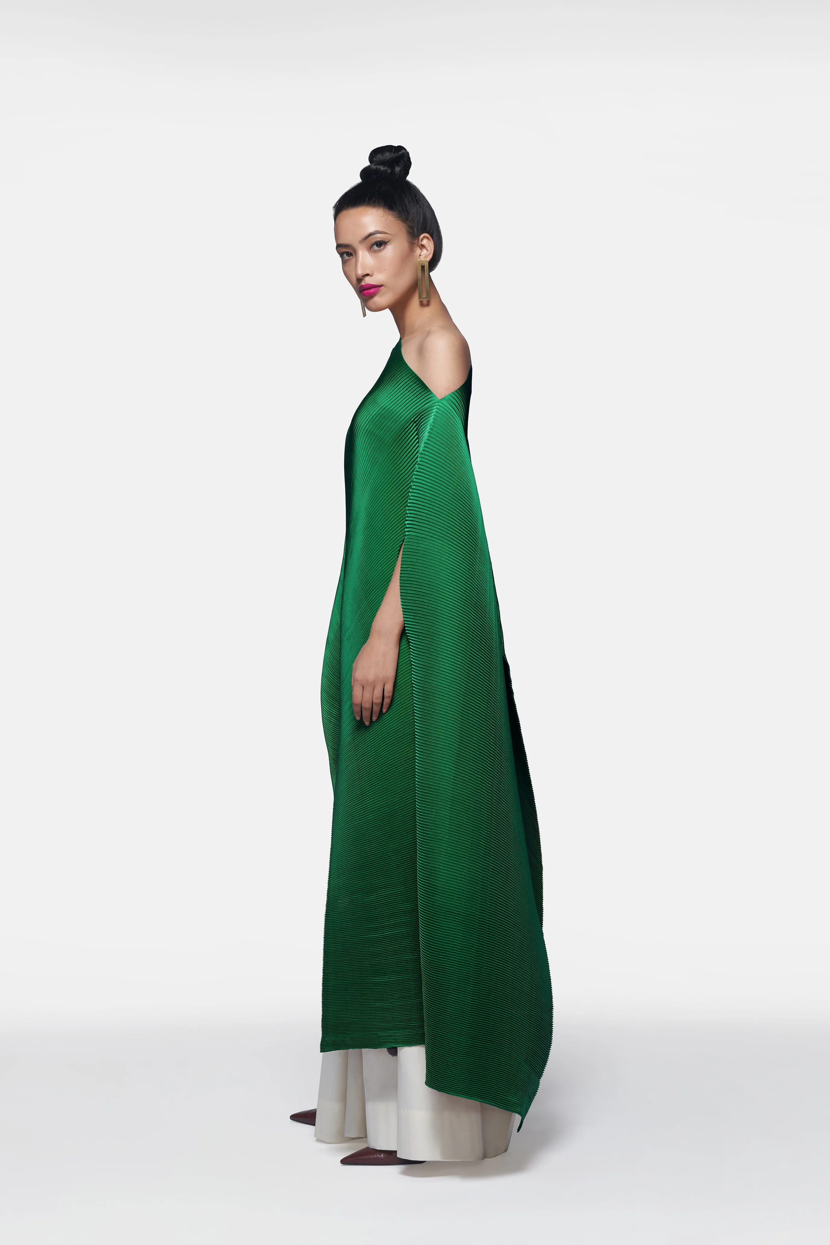 Pleated Long Poncho