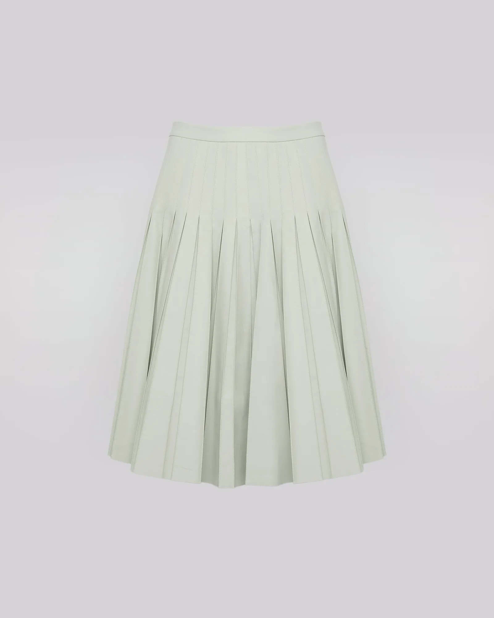 Pleated skirt in fine lamb leather