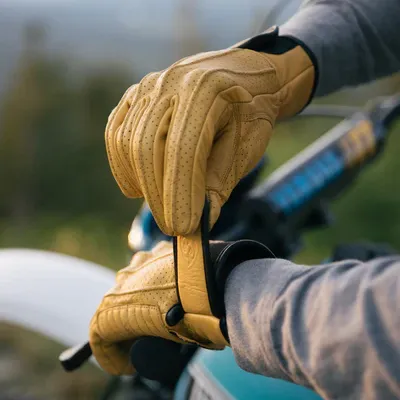 Speed Gloves