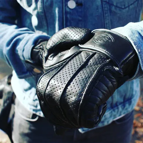Speed Gloves
