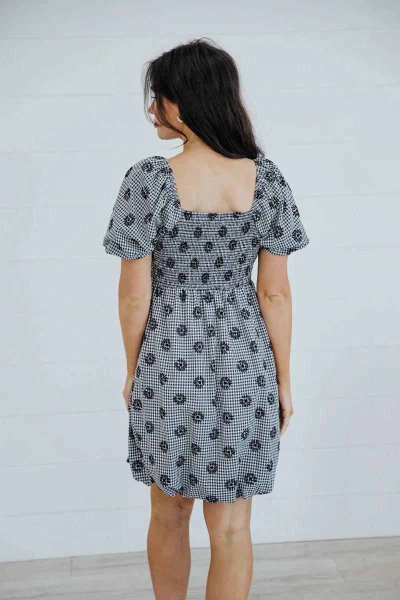 The Manhatten in Sunflower Gingham