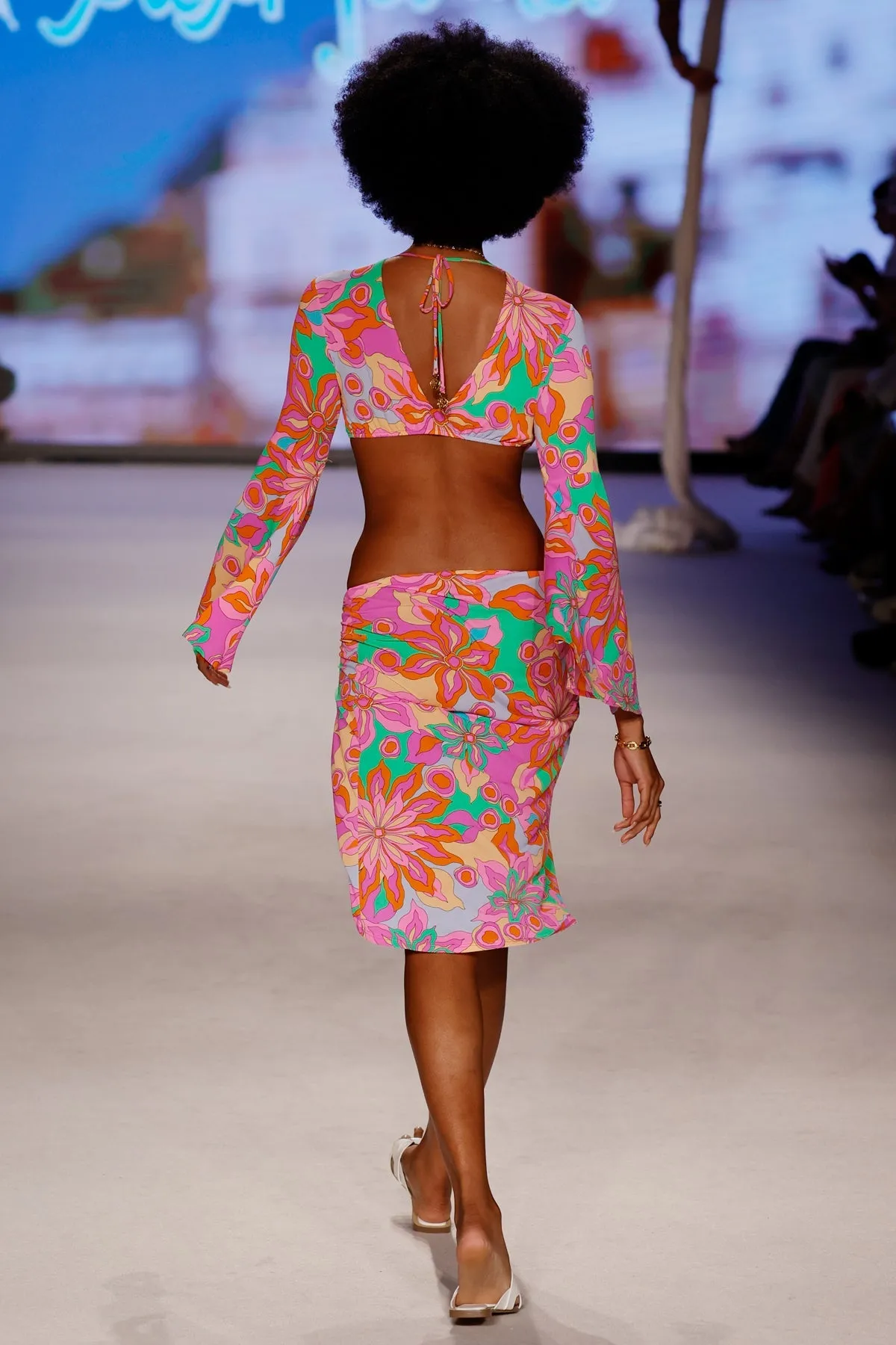 VIVI IL MOMENTO - Drawstring Loop Crop Top & Drawstring Tulip Skirt • Multicolor Runway