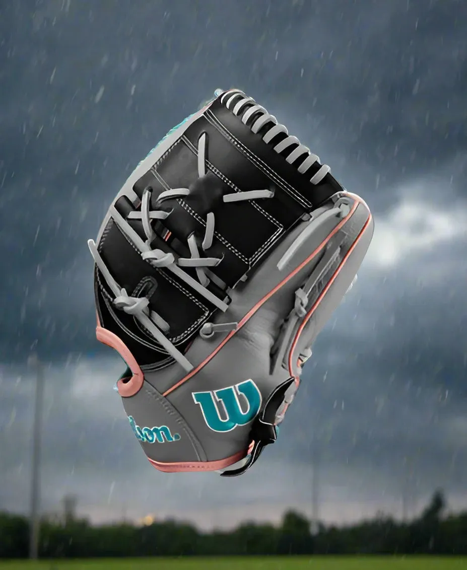 Wilson Fall 2024 Monica Abbott A2000® MA14SS 12.25" Fastpitch Glove