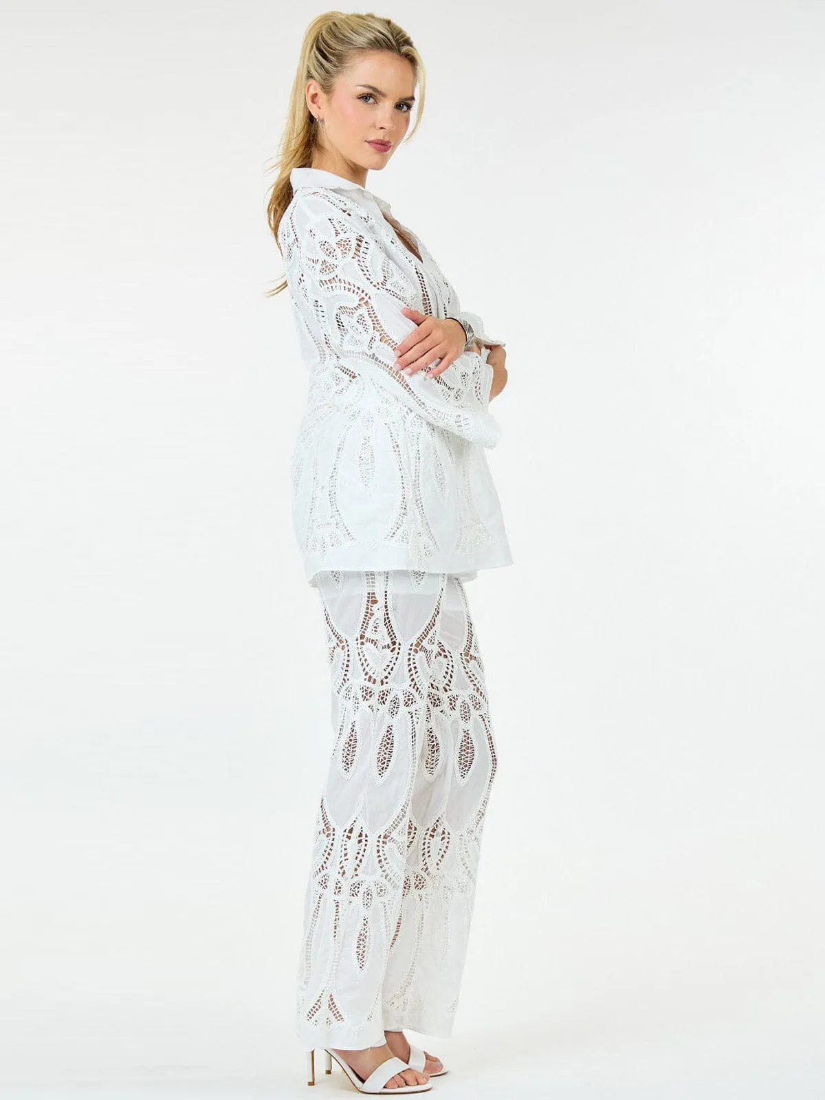 WOMEN'S LONG SLEEVE BLOUSE & WIDE LEG EYELET DETAILED 2PC. SET