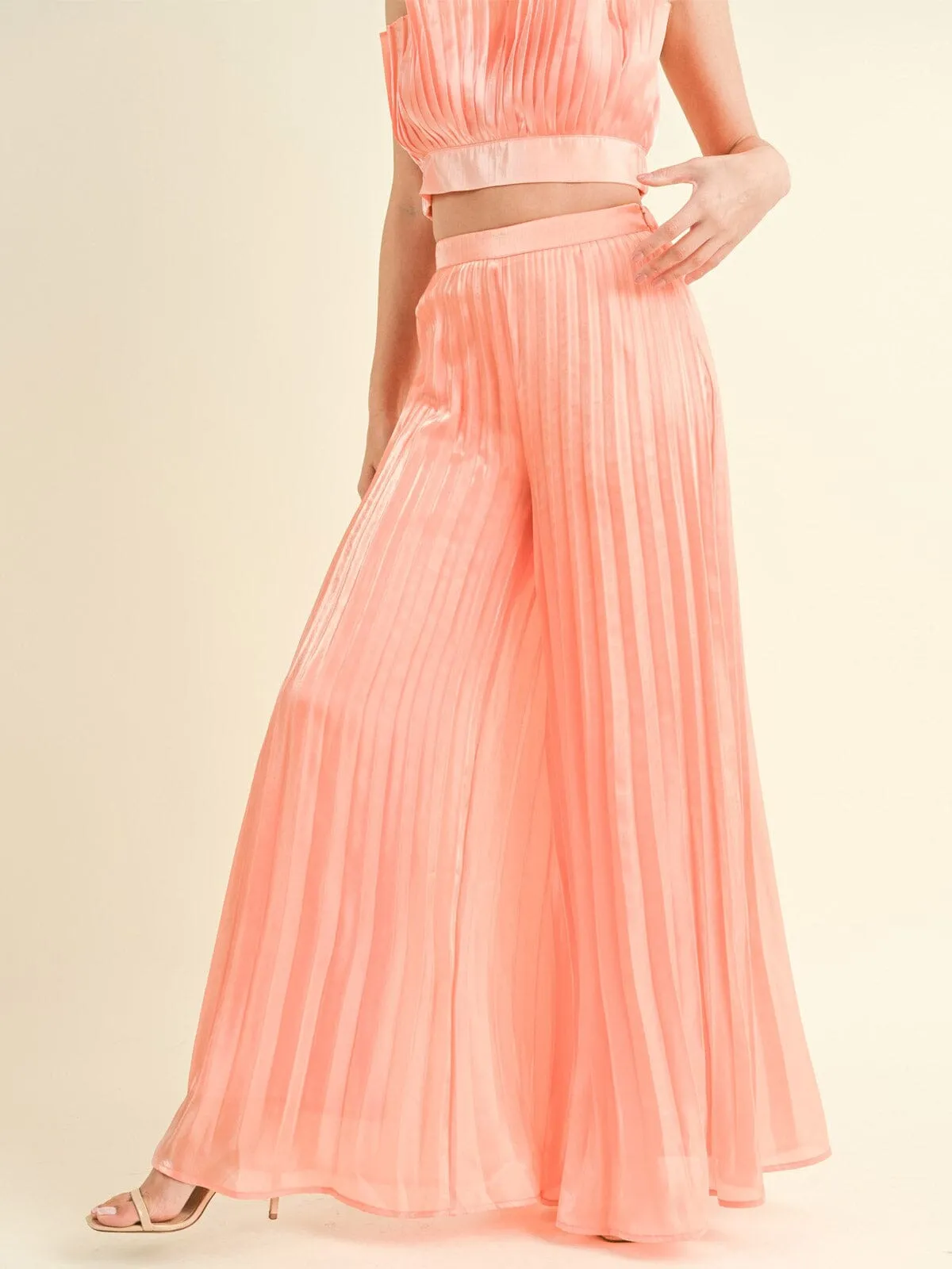 WOMEN'S SLEEVELESS CROP TOP & WIDE LEG PANTS PLEATED 2PC. SET