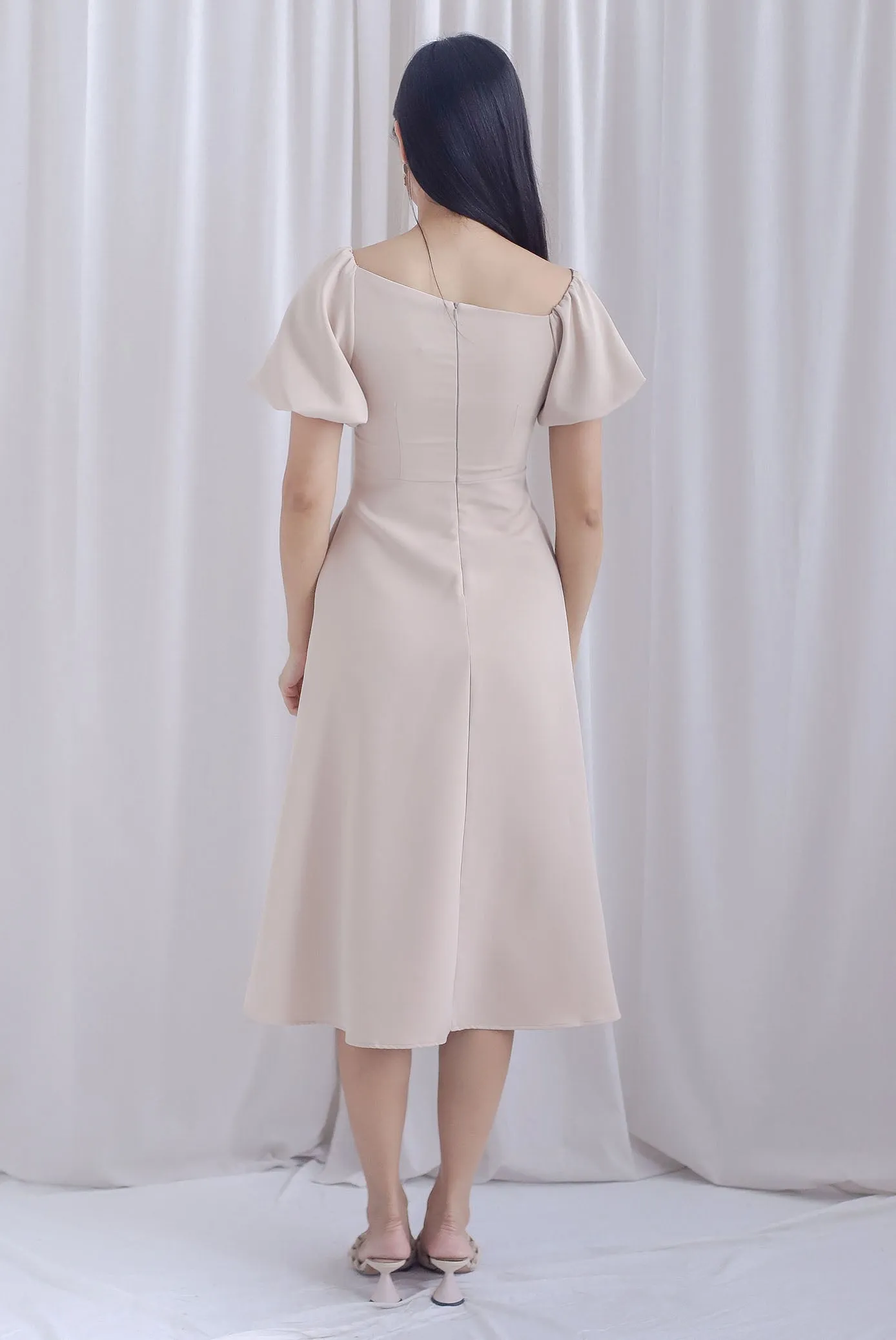 Zendaya Asymm Neckline Puffy Sleeve Dress In Ecru